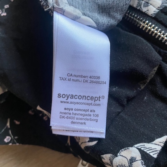 Soyaconcept floral bomber jacket 100% Viscose - Picture 7 of 7